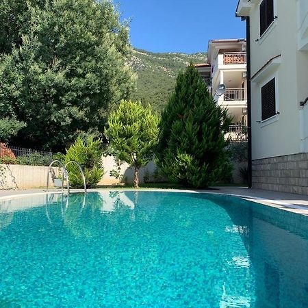 Lastochka.Mne Apartments Baošići Exterior foto